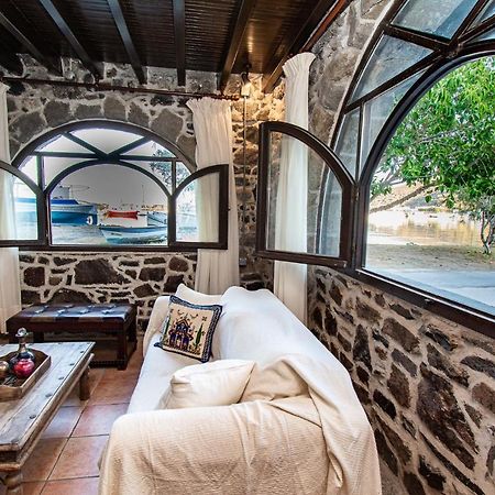 Plousiadi΄S Stone House Apartment Skála Exterior photo