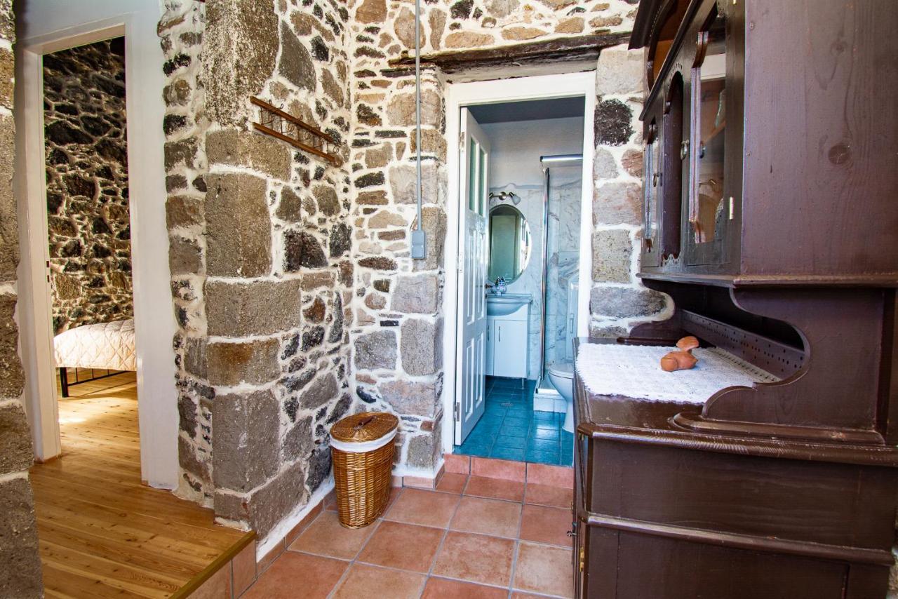 Plousiadi΄S Stone House Apartment Skála Exterior photo