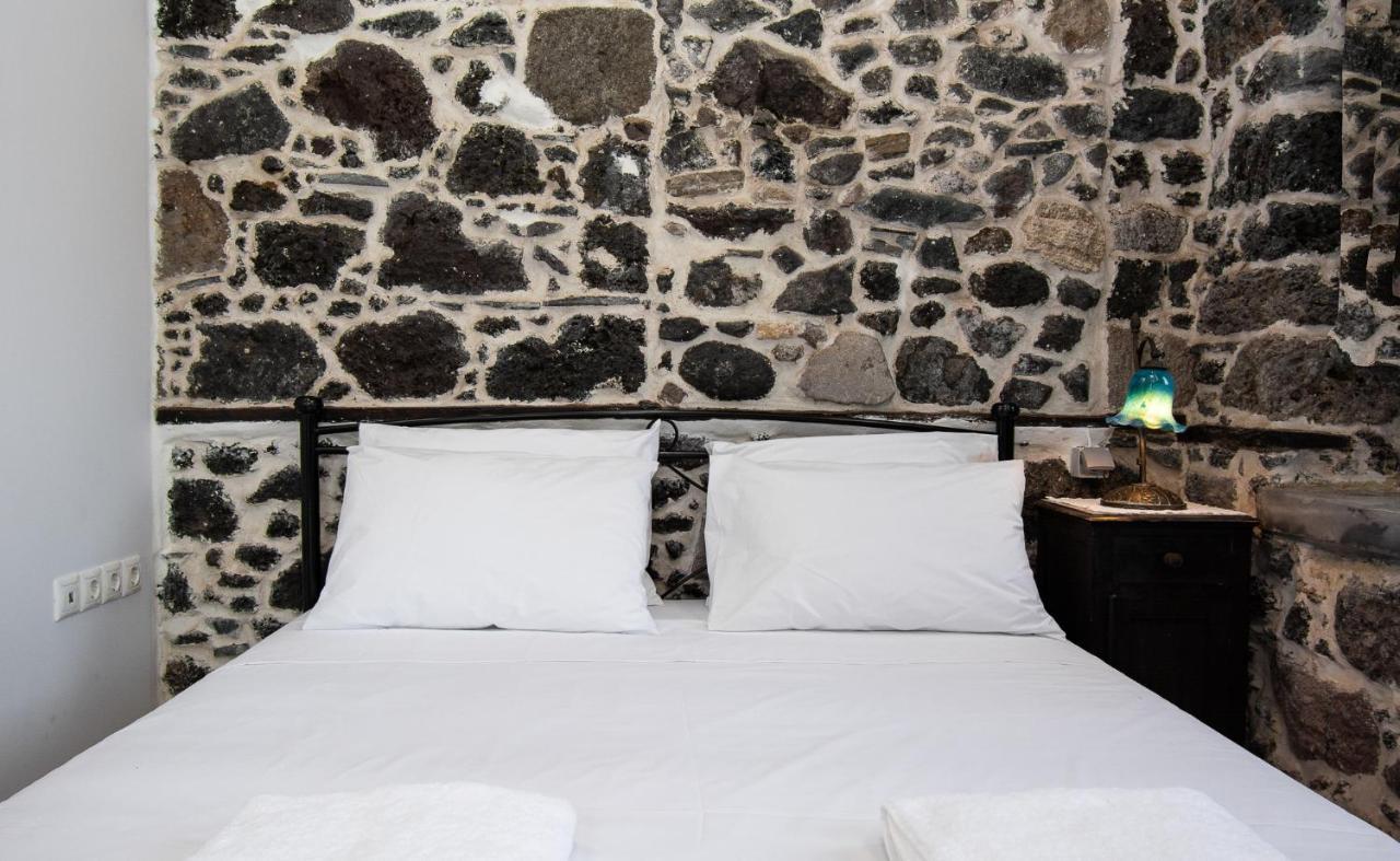 Plousiadi΄S Stone House Apartment Skála Exterior photo