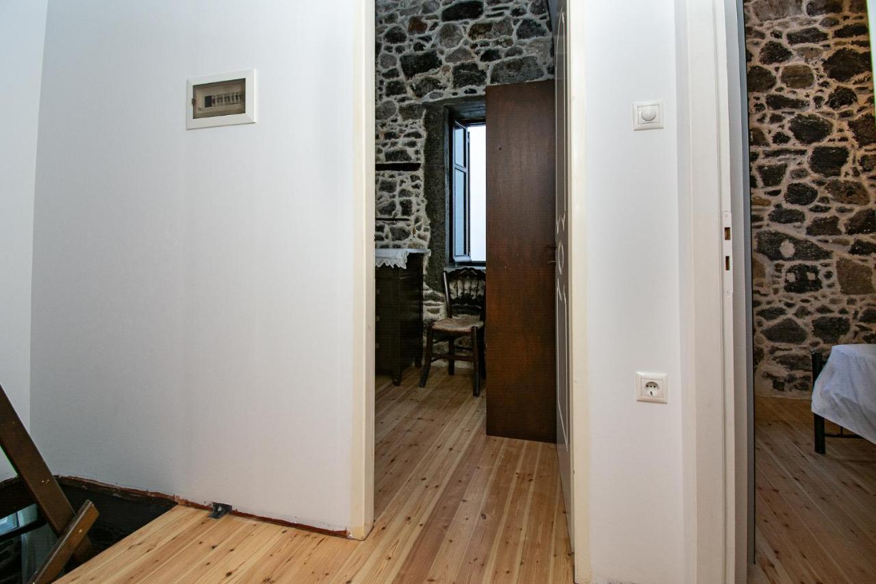 Plousiadi΄S Stone House Apartment Skála Exterior photo