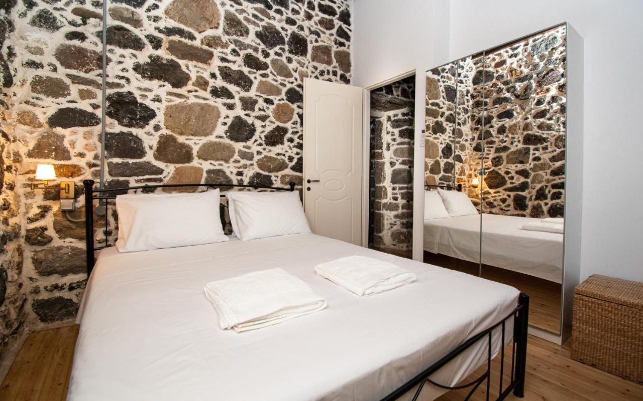 Plousiadi΄S Stone House Apartment Skála Exterior photo